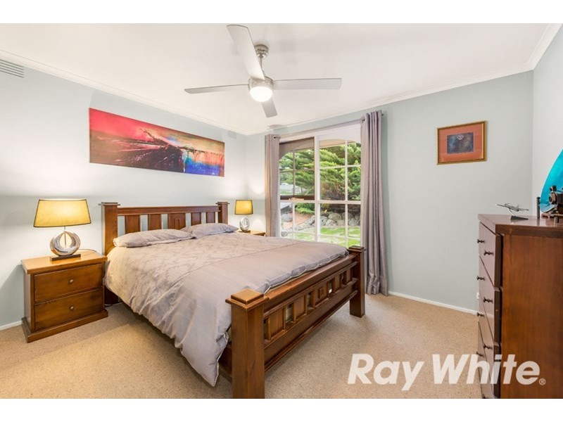 16 Boronia Grove, Doncaster East VIC 3109