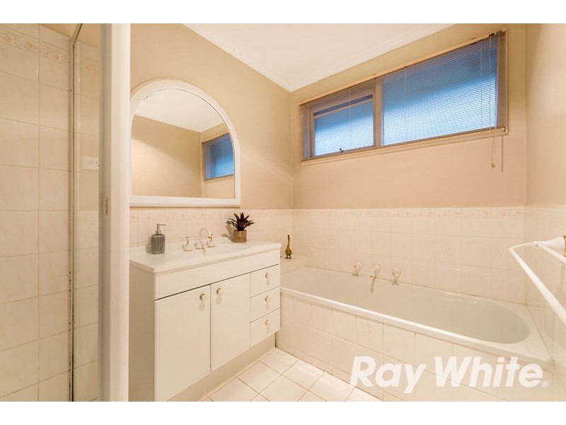 16 Boronia Grove, Doncaster East VIC 3109