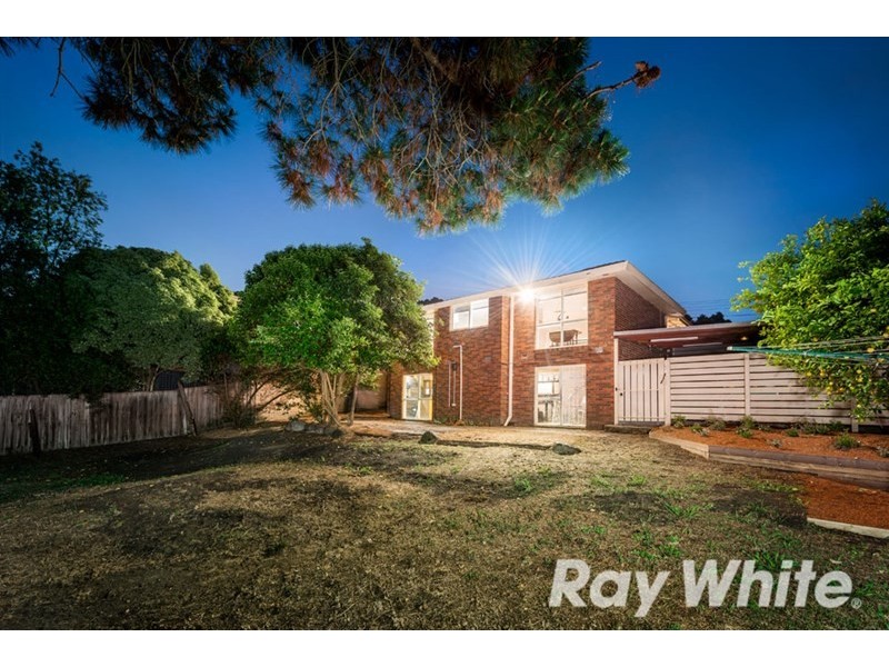 16 Boronia Grove, Doncaster East VIC 3109