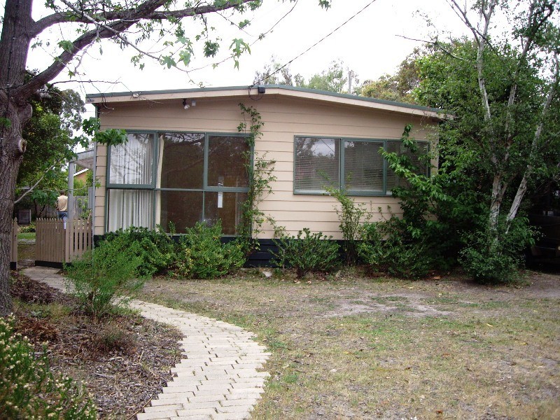 15 Clifton Street, Blackburn VIC 3130