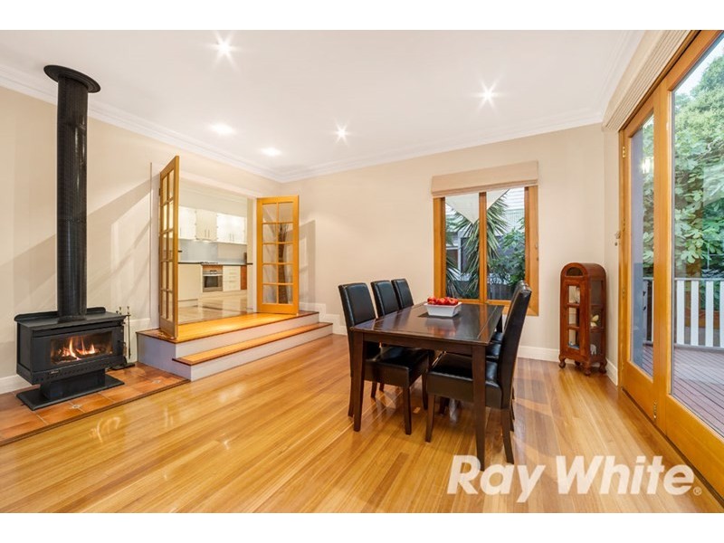 11 Latrobe Street, Box Hill South VIC 3128