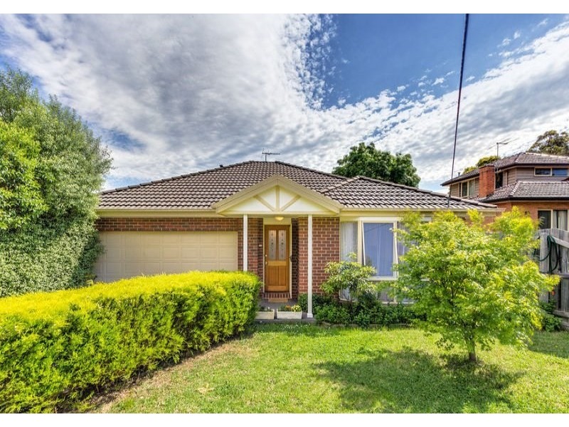 25 Summit Road, Burwood VIC 3125