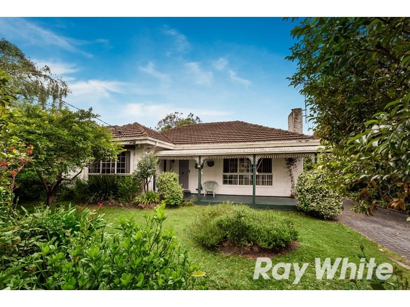 40 Clifton Street, Blackburn VIC 3130