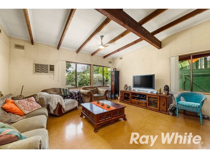 40 Clifton Street, Blackburn VIC 3130