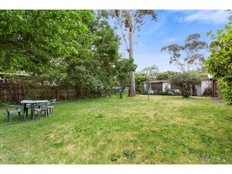 91 Railway Parade, Eltham VIC 3095