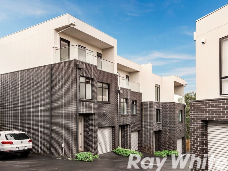 4/20 Hughes Street, Burwood VIC 3125