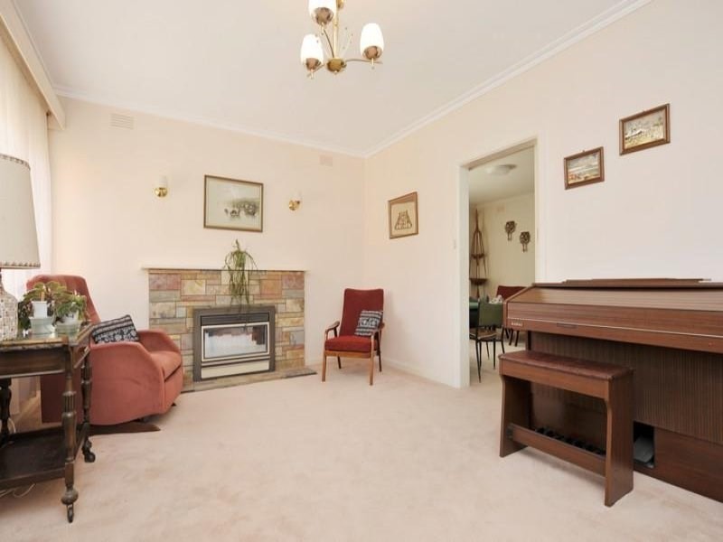 9 Kitchener Street, Box Hill South VIC 3128