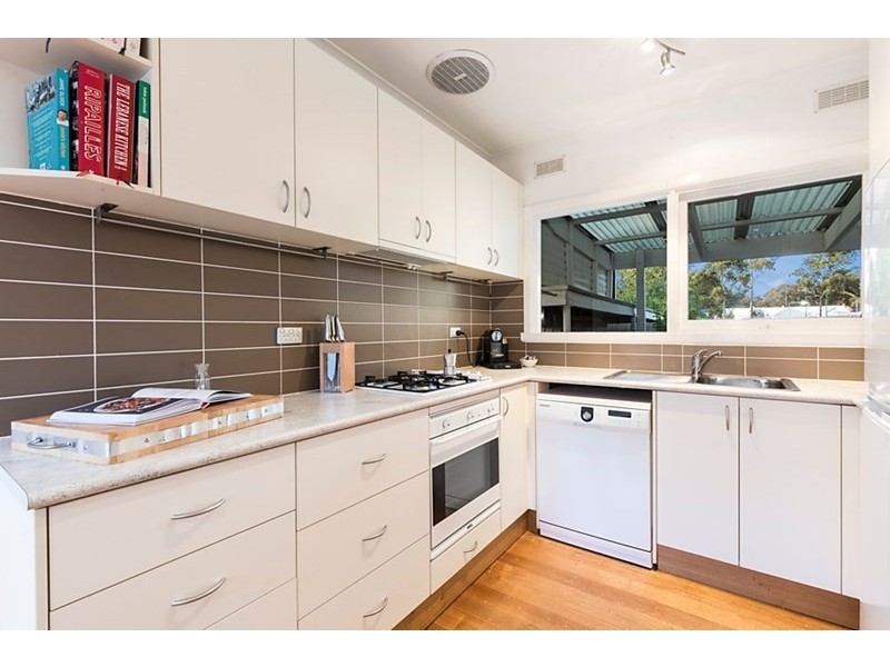 29 Husband Road, Forest Hill VIC 3131