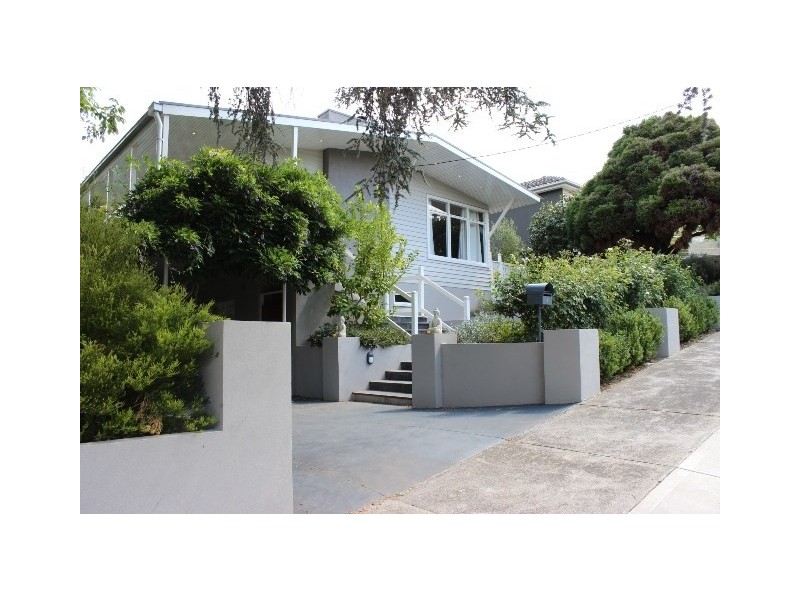 4 Fletcher Parade, Burwood VIC 3125