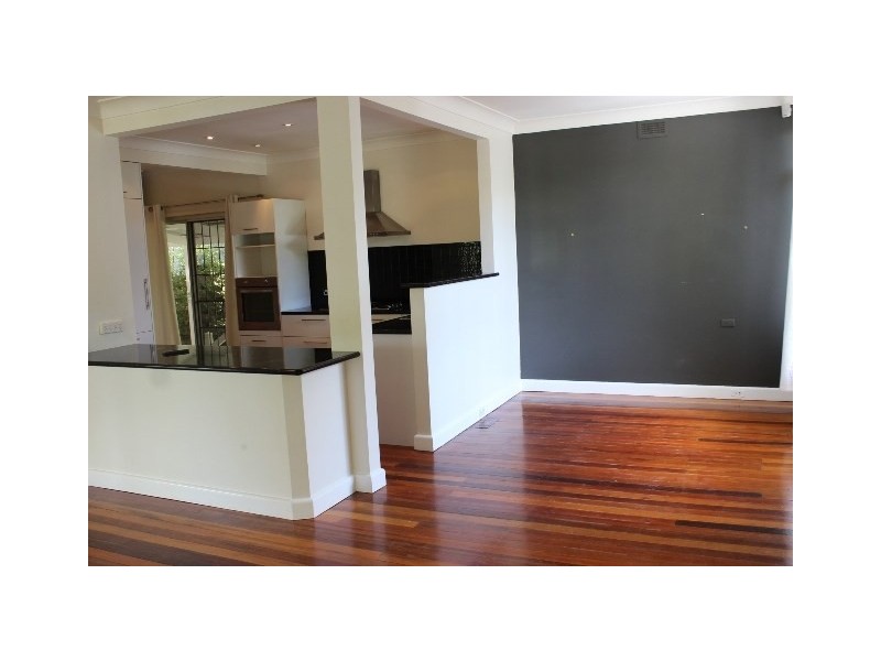 4 Fletcher Parade, Burwood VIC 3125