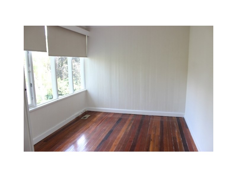 4 Fletcher Parade, Burwood VIC 3125