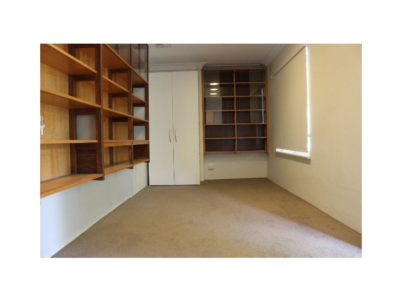 4 Fletcher Parade, Burwood VIC 3125