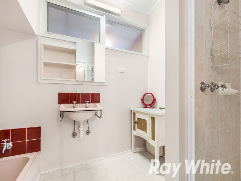 14 Langford Avenue, Mitcham VIC 3132