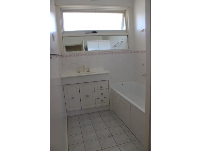 72 Sellick Drive, Croydon VIC 3136
