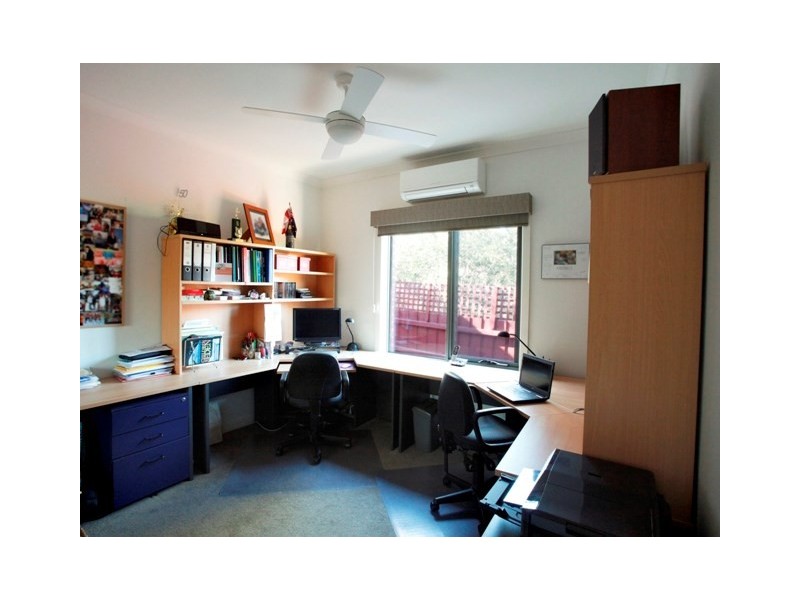 2/2 Kneale Drive, Box Hill North VIC 3129