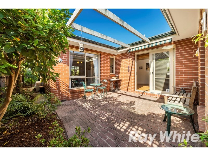 1/134 Windsor Crescent, Surrey Hills VIC 3127