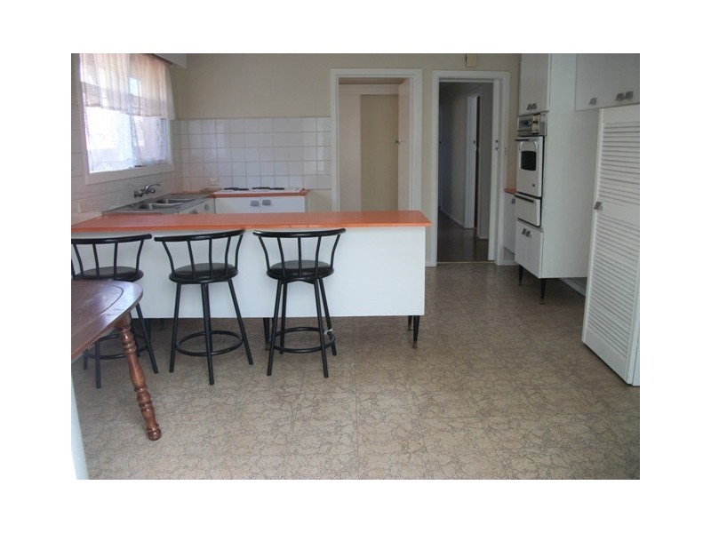 9 Kingsley Avenue, Vermont VIC 3133