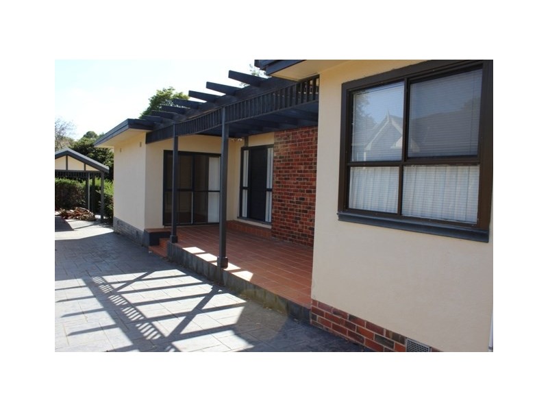 25A Elmhurst Road, Blackburn VIC 3130