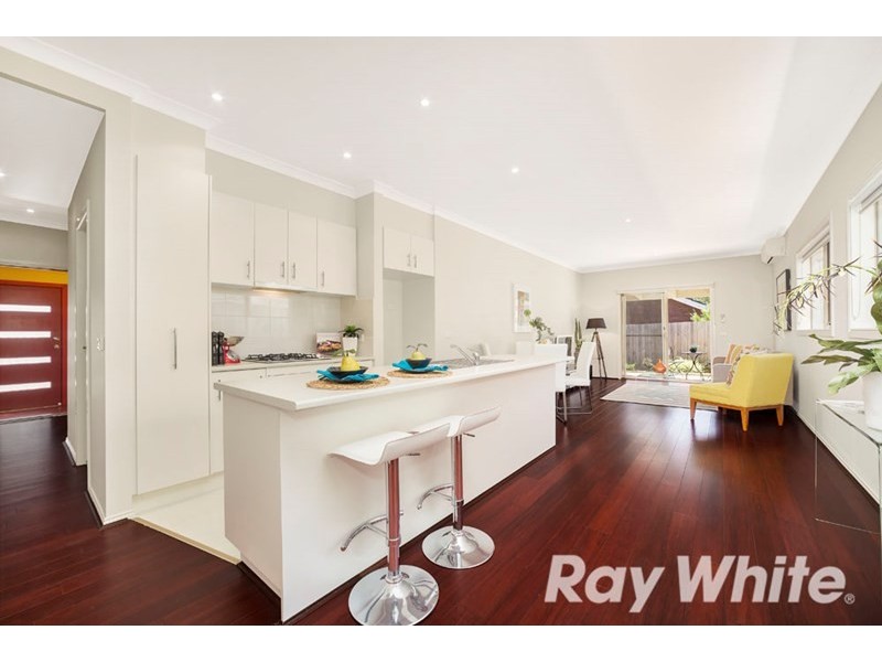 5 Allison Road, Forest Hill VIC 3131