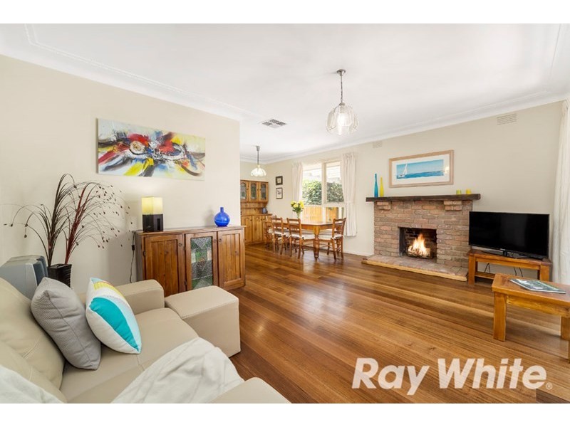 5 Violet Court, Blackburn South VIC 3130