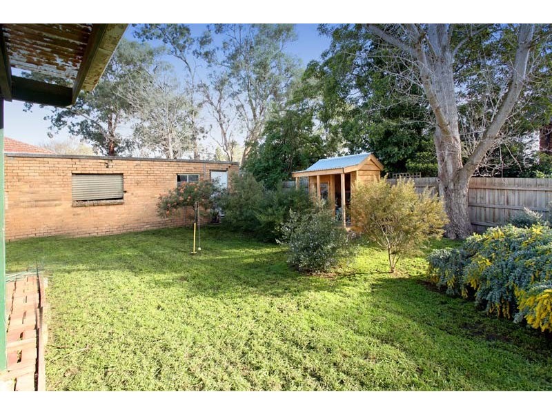 4 Bridgeford Avenue, Blackburn North VIC 3130