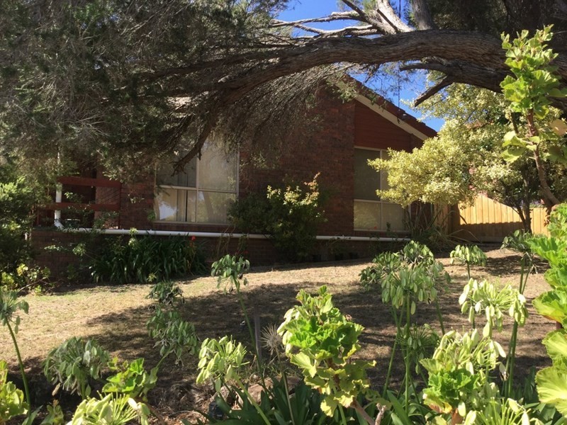 57 Weeden Drive, Vermont South VIC 3133