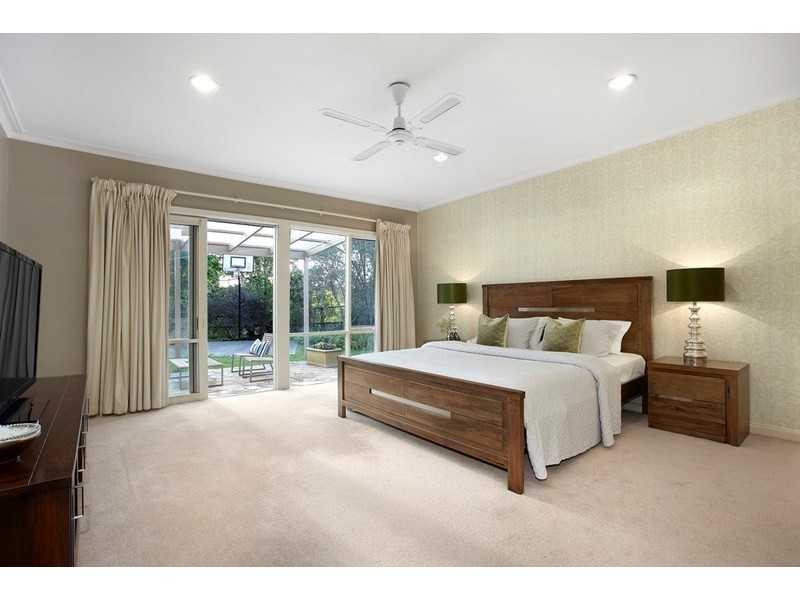 18 Ellsa Street, Balwyn North VIC 3104