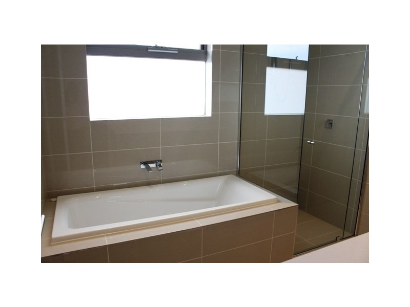 32B Simon Street, Blackburn North VIC 3130