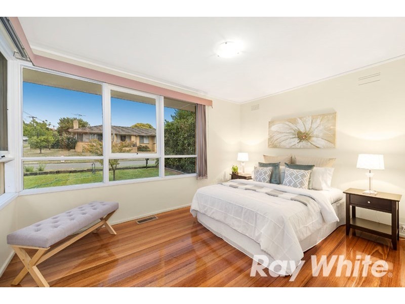 42 Moreton Crescent, Bundoora VIC 3083