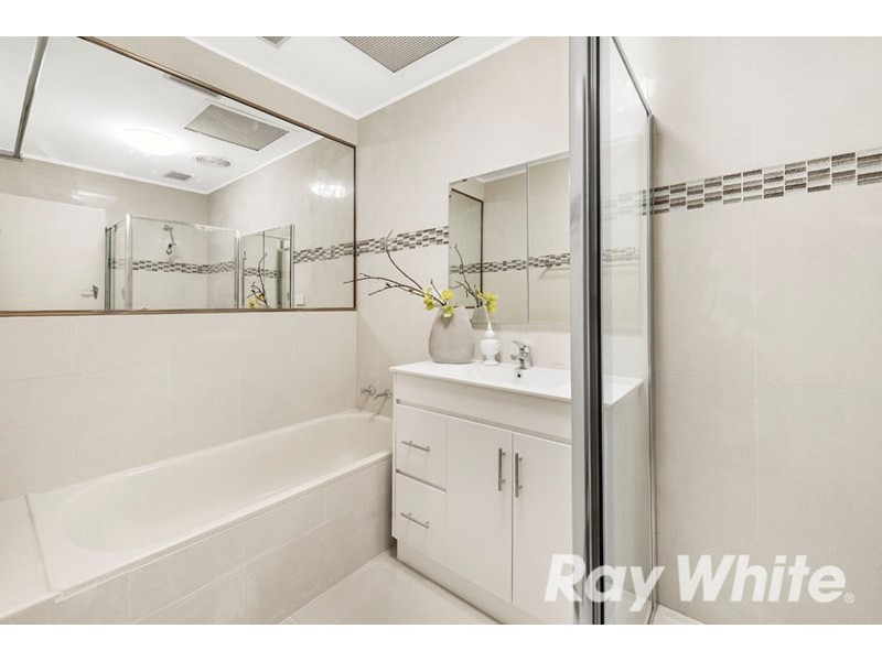 42 Moreton Crescent, Bundoora VIC 3083