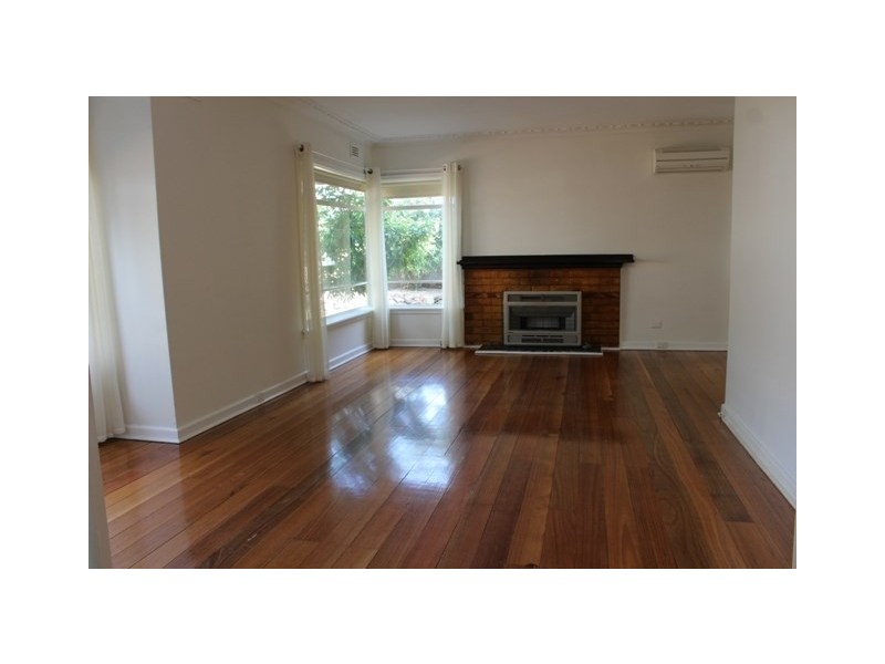 49 Whitehorse Road, Blackburn VIC 3130