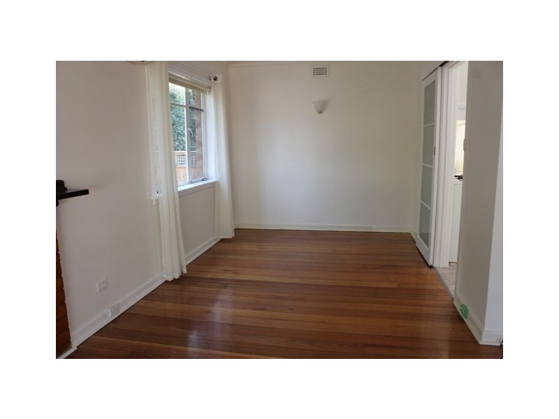 49 Whitehorse Road, Blackburn VIC 3130