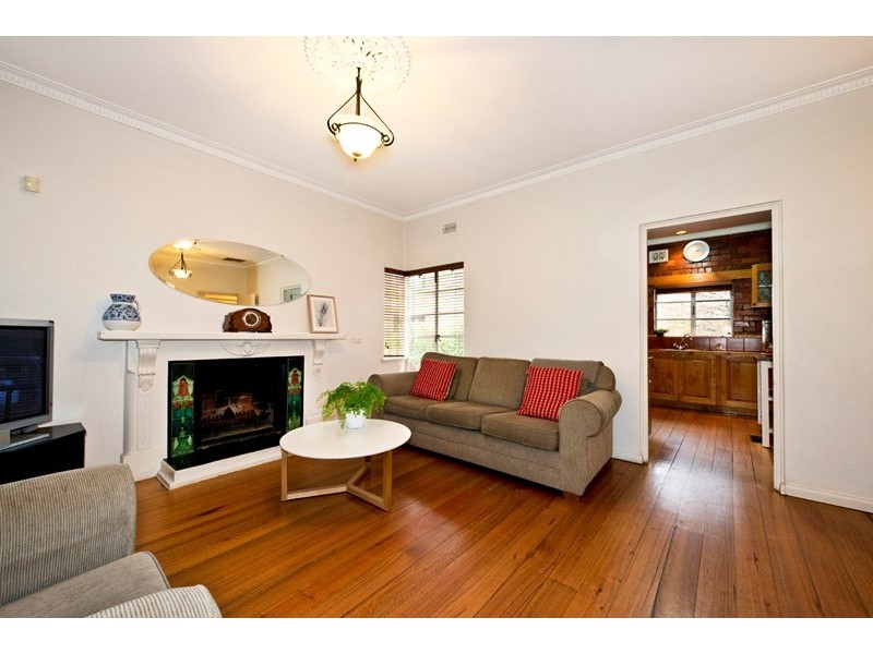 437 Warrigal Road, Burwood VIC 3125