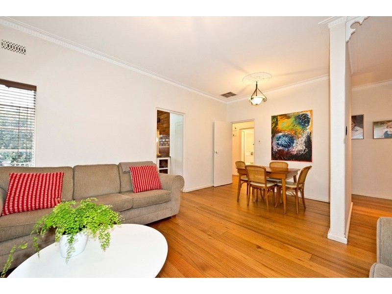 437 Warrigal Road, Burwood VIC 3125