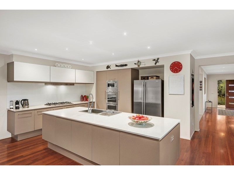 53 Pakenham Street, Blackburn VIC 3130