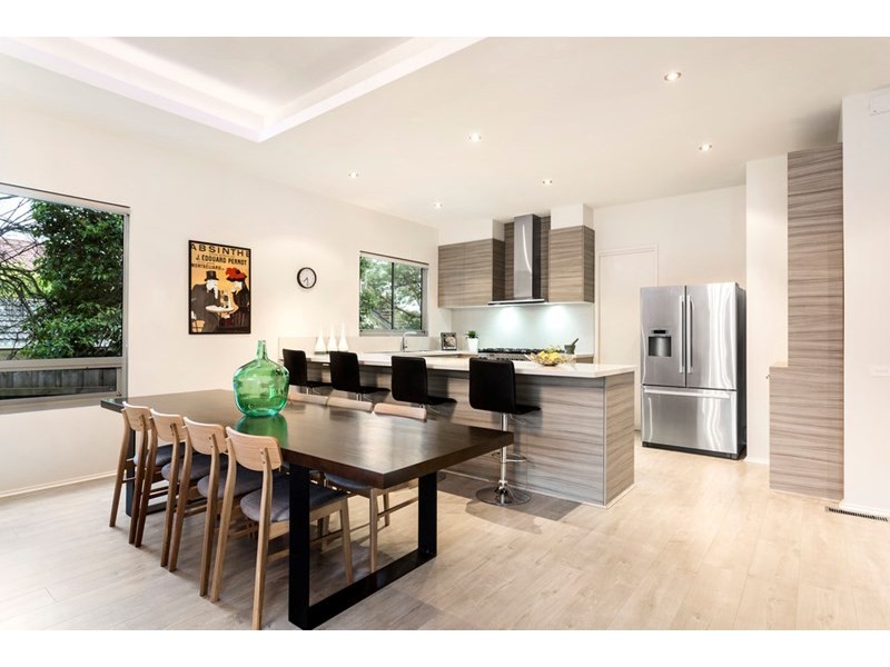 21 Begonia Street, Box Hill South VIC 3128