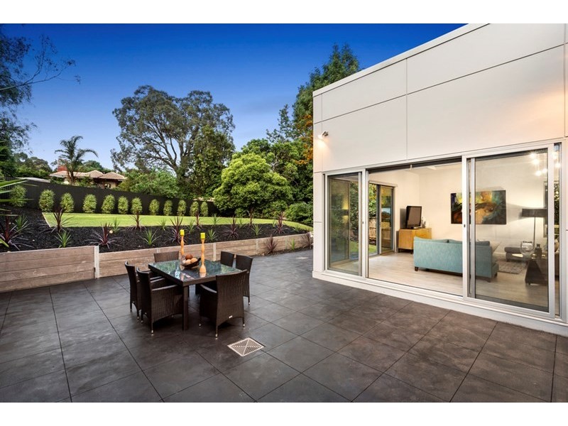 21 Begonia Street, Box Hill South VIC 3128