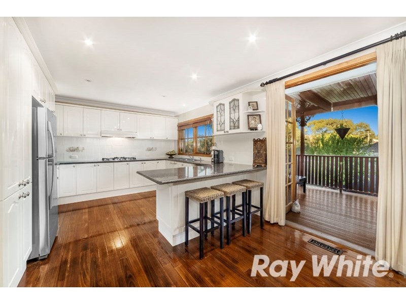 24 Alison Avenue, Bulleen VIC 3105