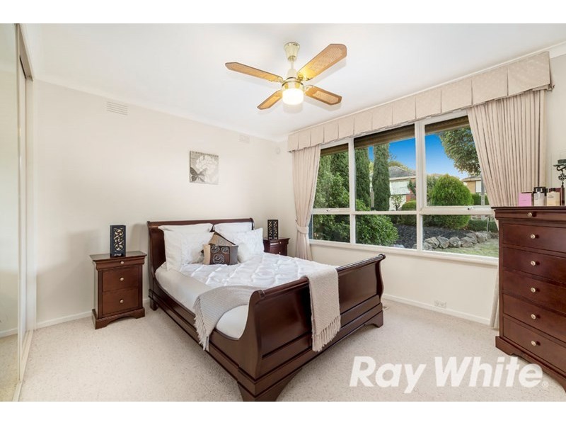 24 Alison Avenue, Bulleen VIC 3105