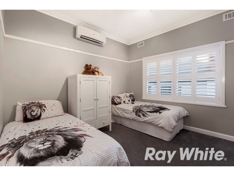 8 Halsey Street, Box Hill South VIC 3128