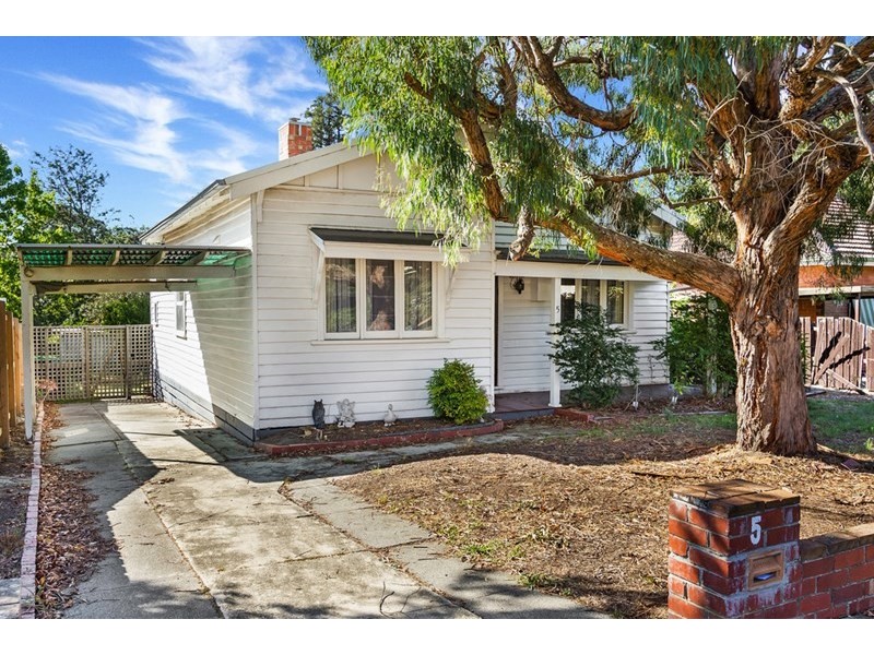 5 Patricia Street, Box Hill VIC 3128