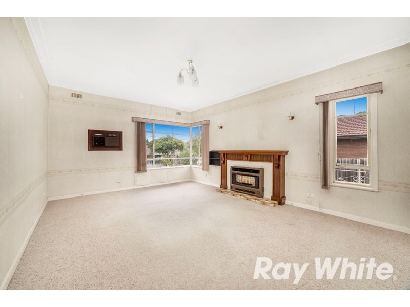 2 Wilton Street, Blackburn North VIC 3130