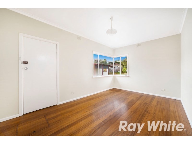 2 Wilton Street, Blackburn North VIC 3130