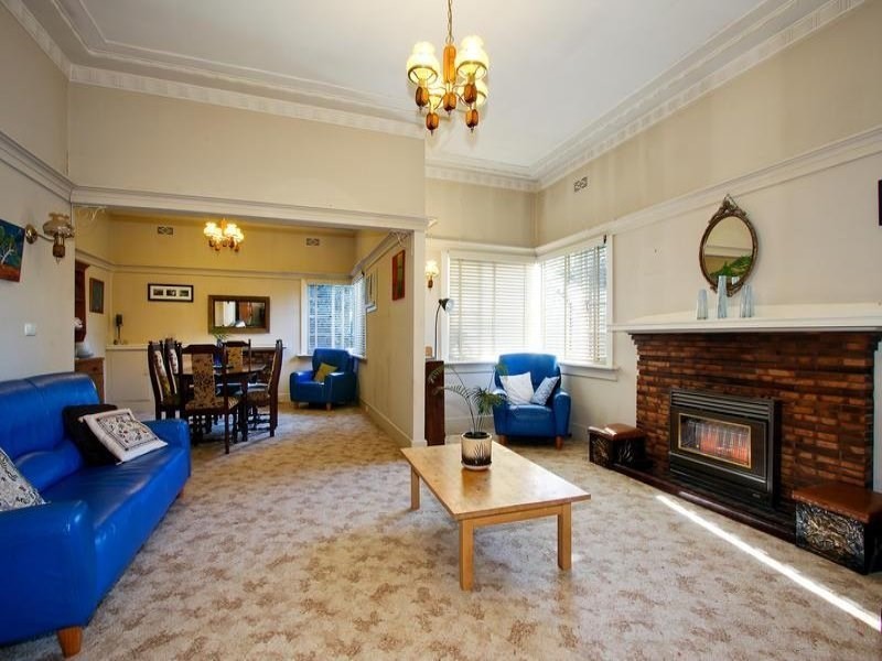 21 Graham Place, Box Hill VIC 3128