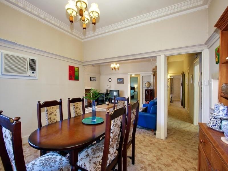 21 Graham Place, Box Hill VIC 3128