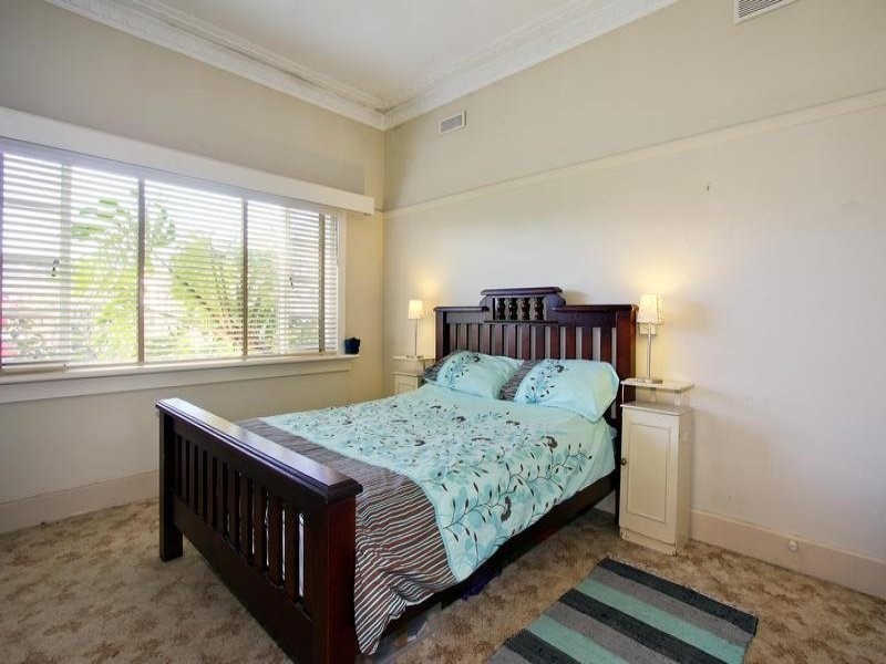 21 Graham Place, Box Hill VIC 3128