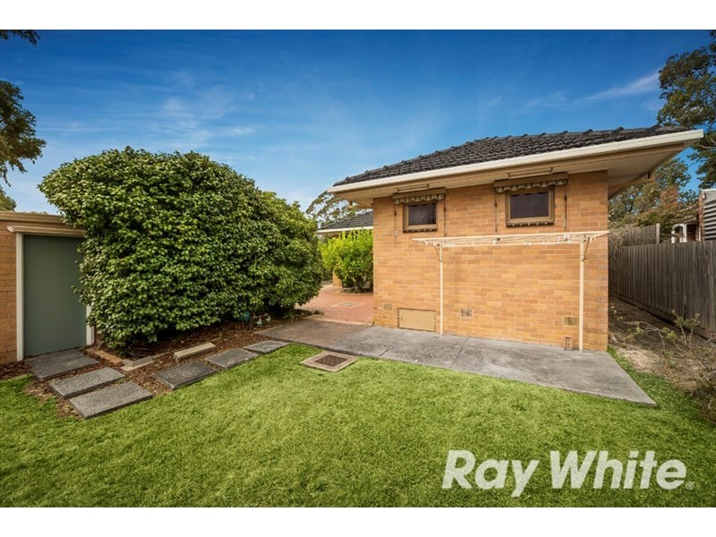 8 Eckersley Court, Blackburn South VIC 3130