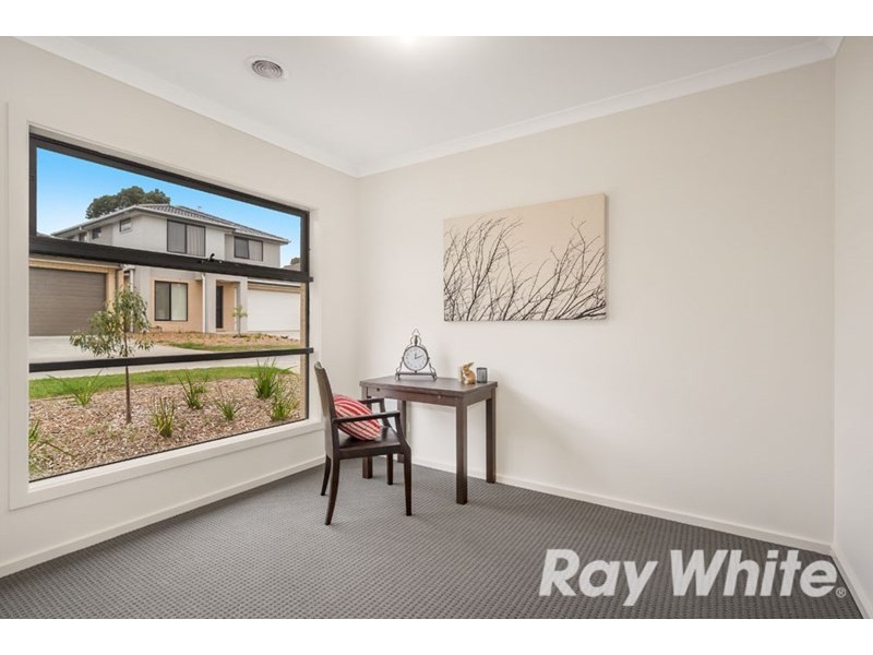 2 Whiteflats Terrace, Croydon VIC 3136