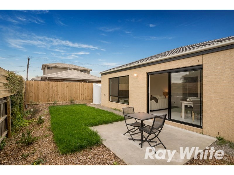 2 Whiteflats Terrace, Croydon VIC 3136