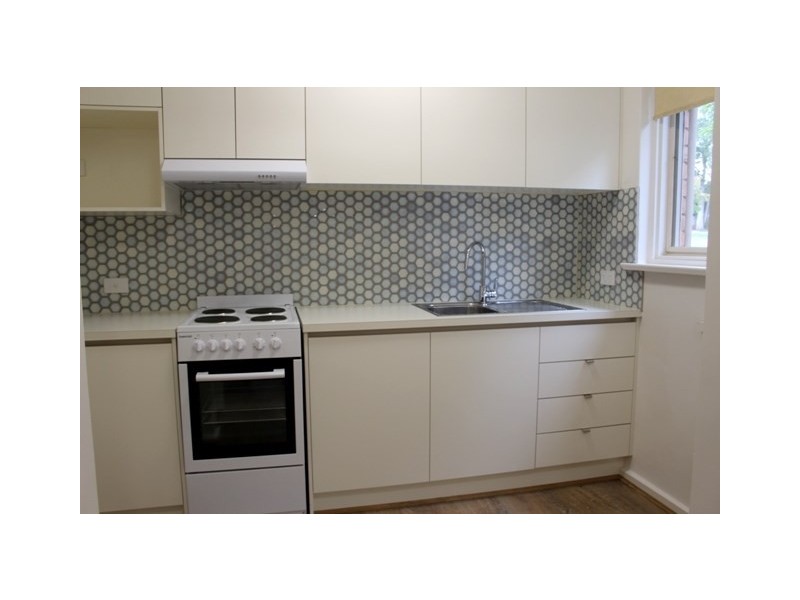 1/54 Gardenia Street, Blackburn VIC 3130